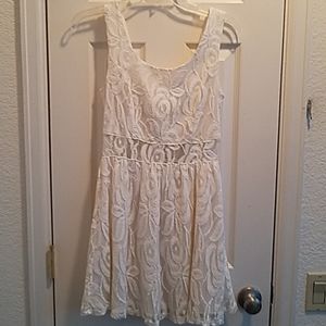 White lace dress